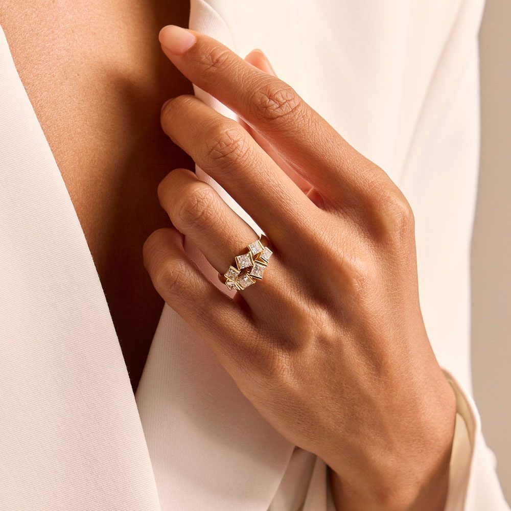 Hopscotch Yellow Gold Diamond Ring