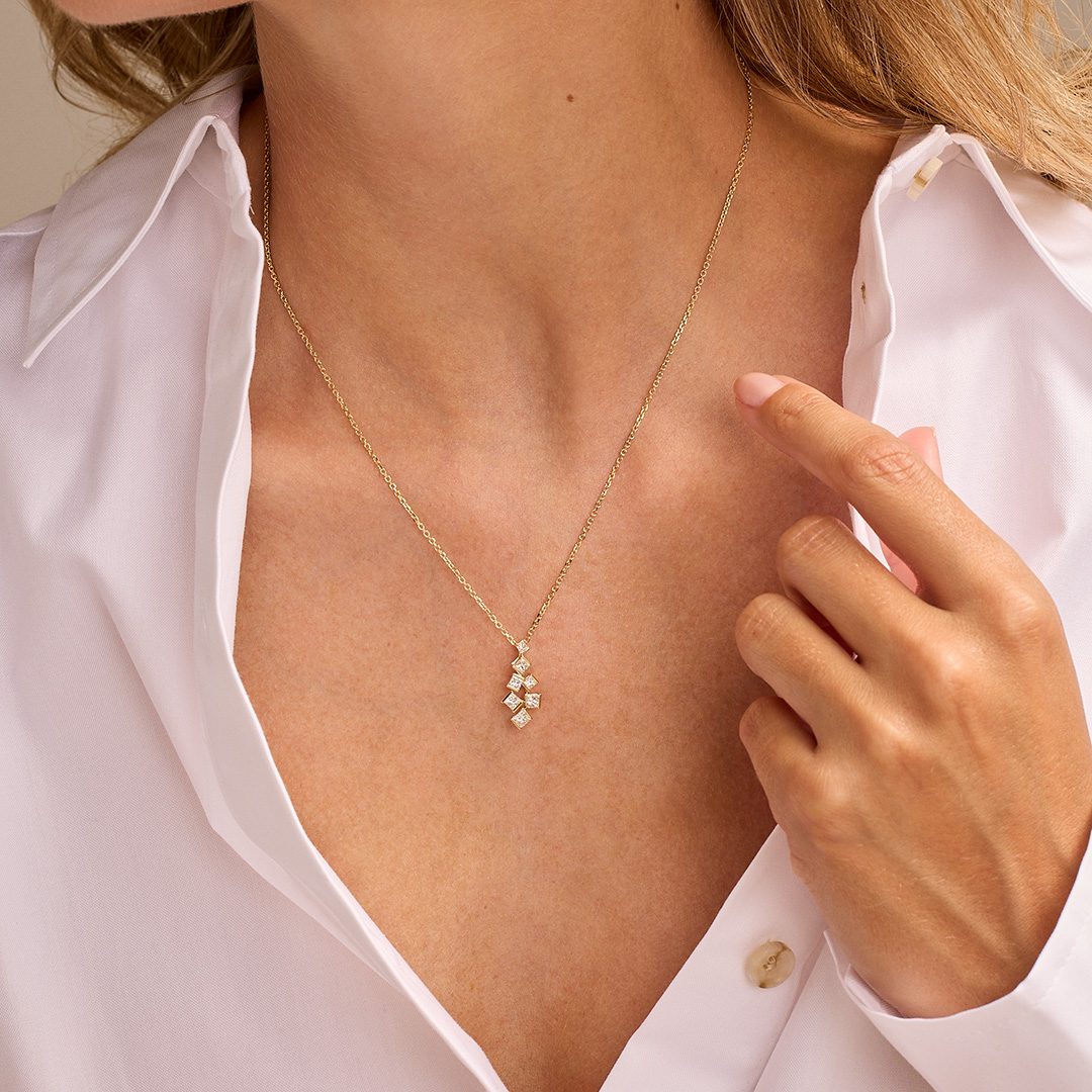Hopscotch Yellow Gold Small Diamond Pendant