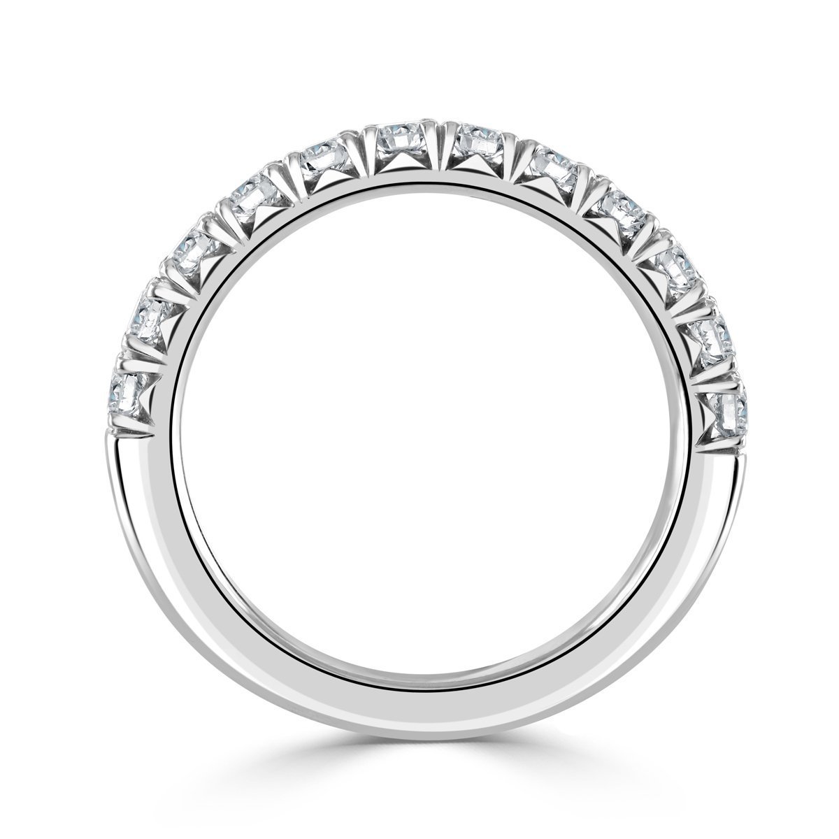 Round Cut White Gold Diamond Ring