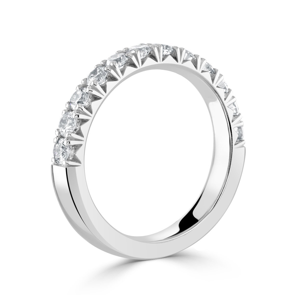 Round Cut White Gold Diamond Ring