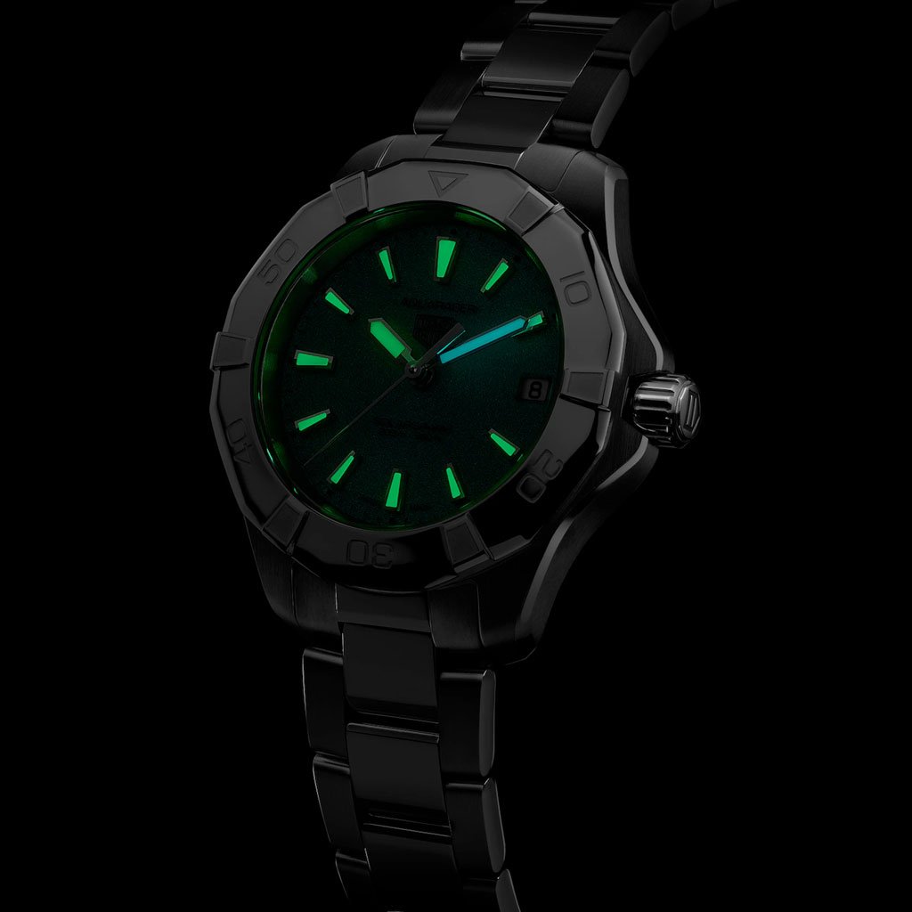 Aquaracer Professional 200 Solargraph 34mm Watch