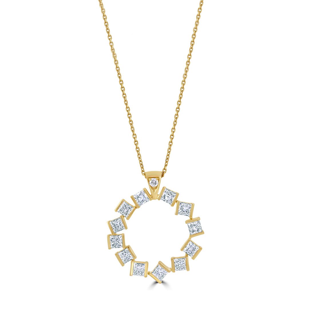 Hopscotch Yellow Gold Diamond Circle Pendant