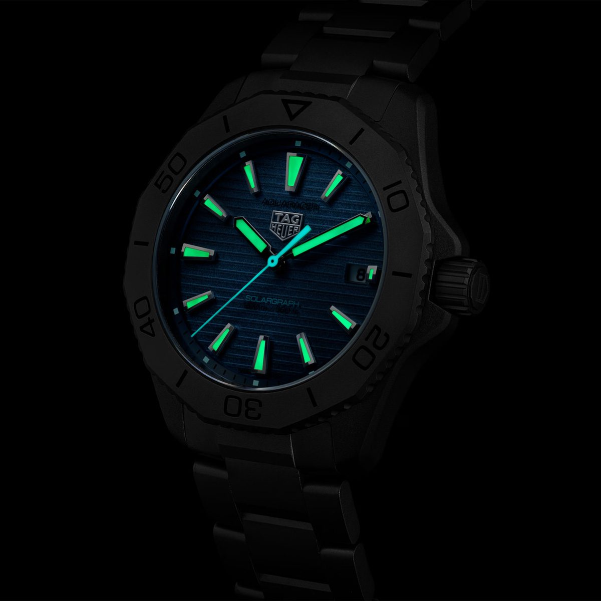 Aquaracer Professional 200 Solargraph 40mm Watch