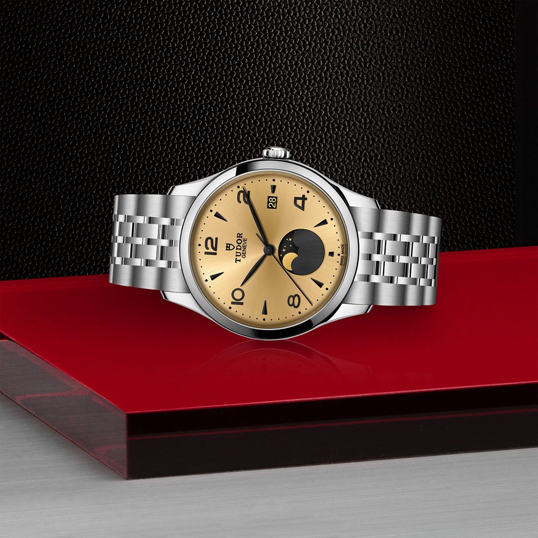 TUDOR 1926 Luna 39mm Automatic Watch
