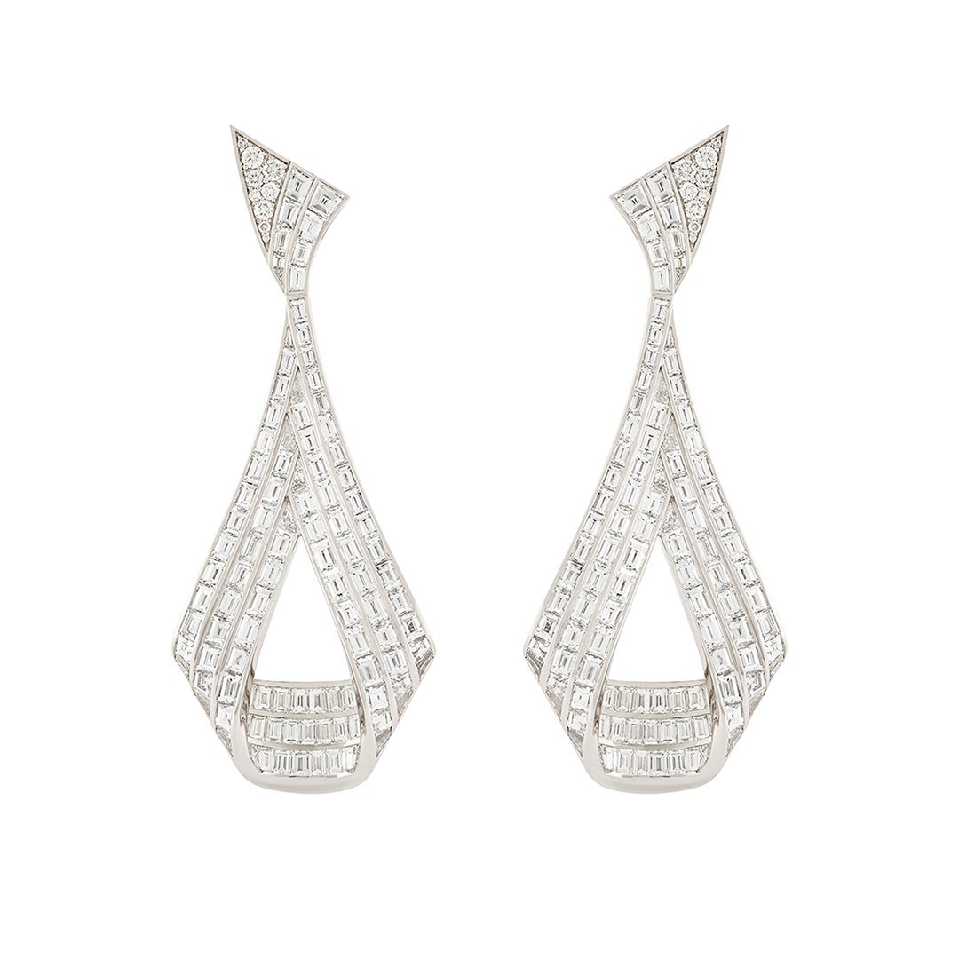 18ct White Gold Baguette & Round Brilliant Cut Diamond Drop Earrings