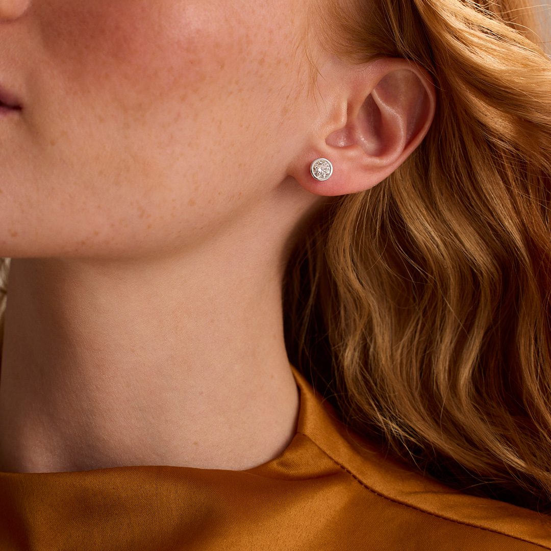 Day Diamonds Platinum Round Brilliant Cut Diamond Stud Earrings