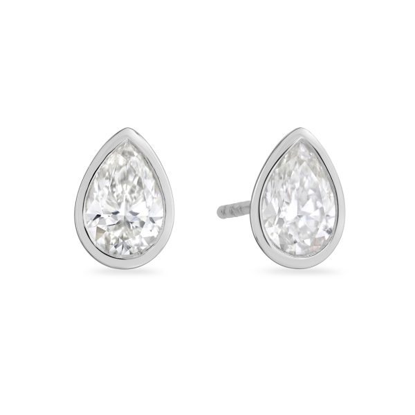 Day Diamonds Platinum Pear Shape Diamond Stud Earrings